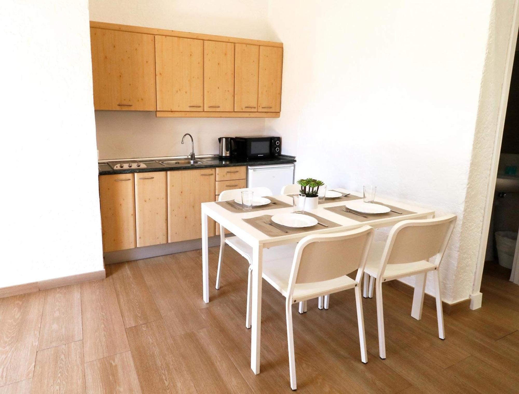Naika Studios & Apartments Palma Nova  Ngoại thất bức ảnh
