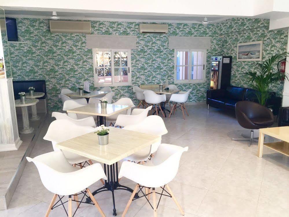 Naika Studios & Apartments Palma Nova  Ngoại thất bức ảnh