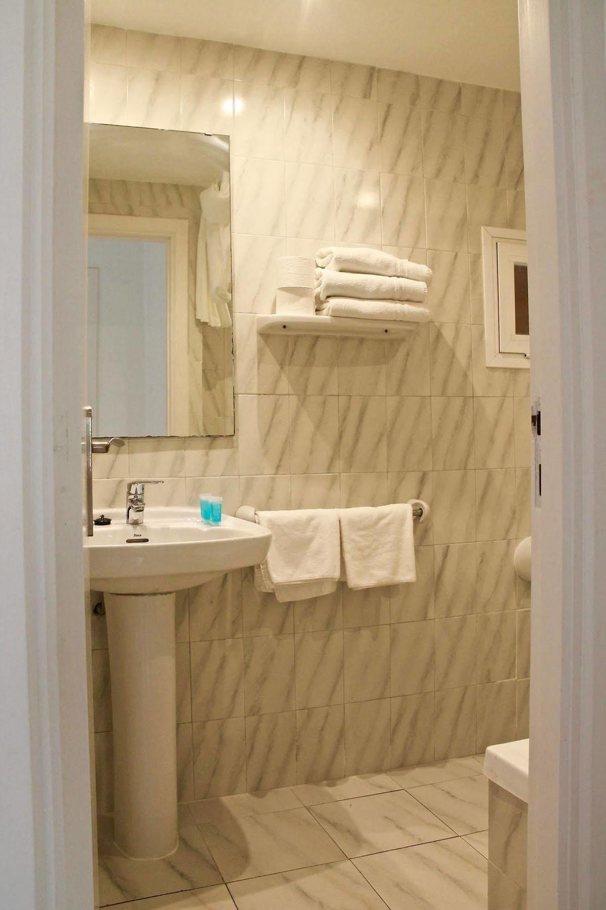 Naika Studios & Apartments Palma Nova  Ngoại thất bức ảnh